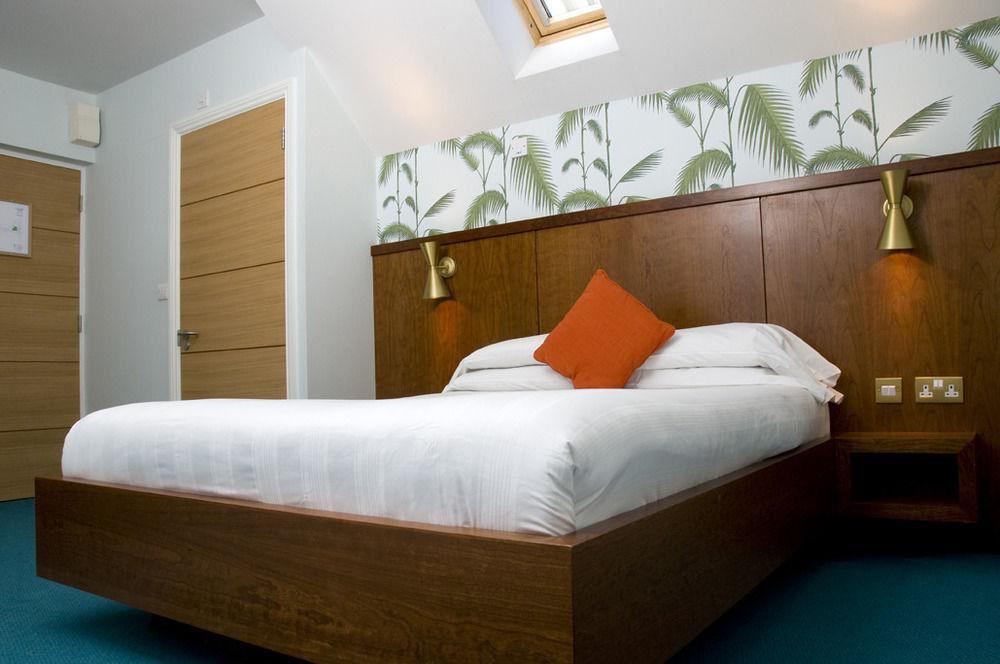 7Hotel Diner Halstead  Bagian luar foto