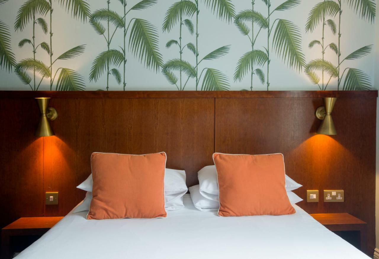7Hotel Diner Halstead  Bagian luar foto